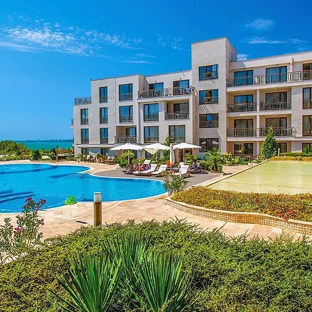 شقة апартамент 16e в Diamond Beach بورغاس