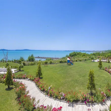 апартамент 16e в Diamond Beach * ブルガス