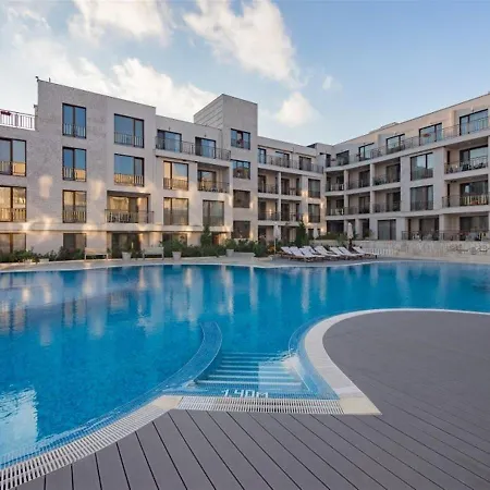 апартамент 16e в Diamond Beach * ブルガス
